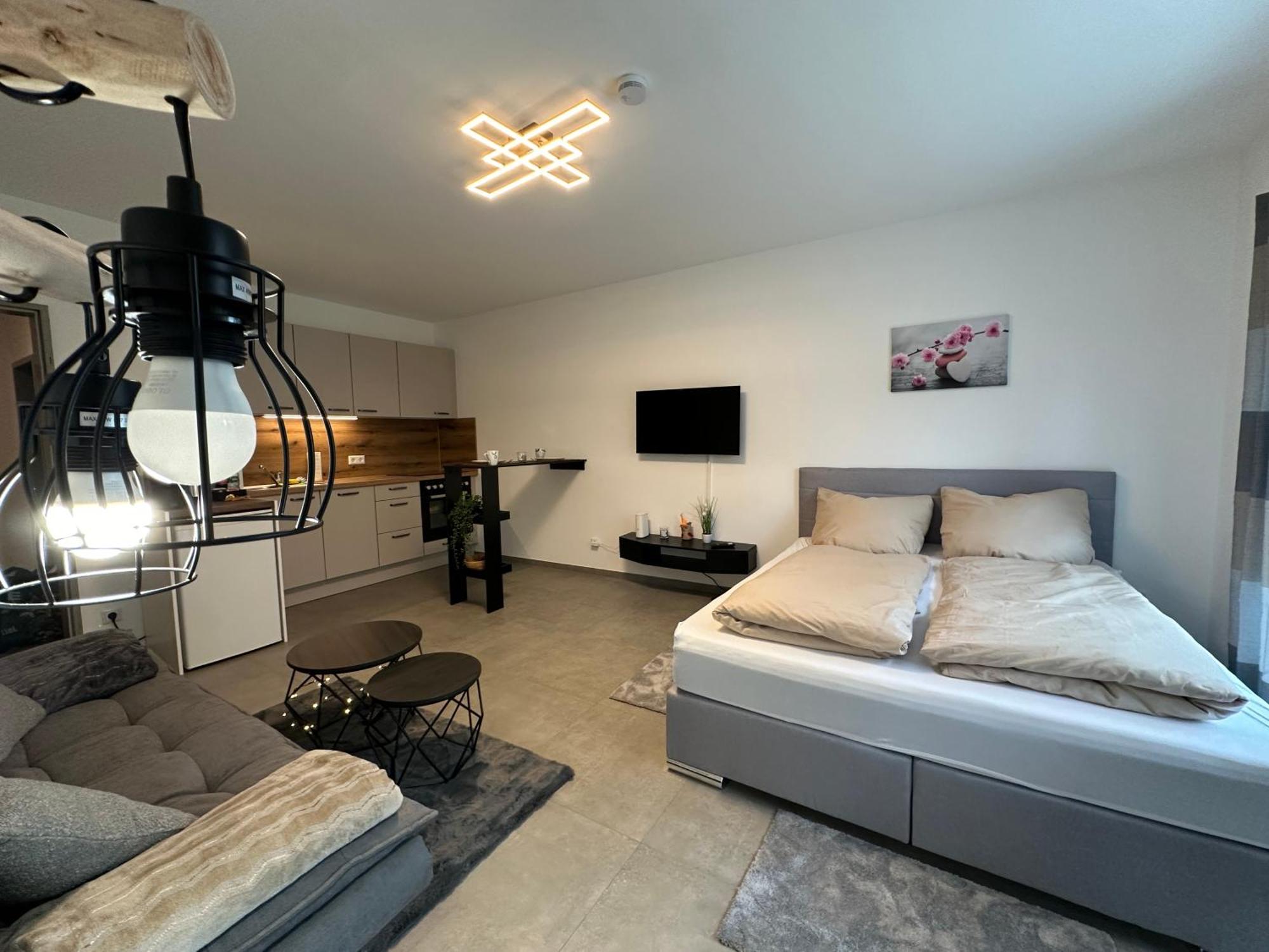 Modernes Apartment In Guter Lage Ingolstadt Bagian luar foto